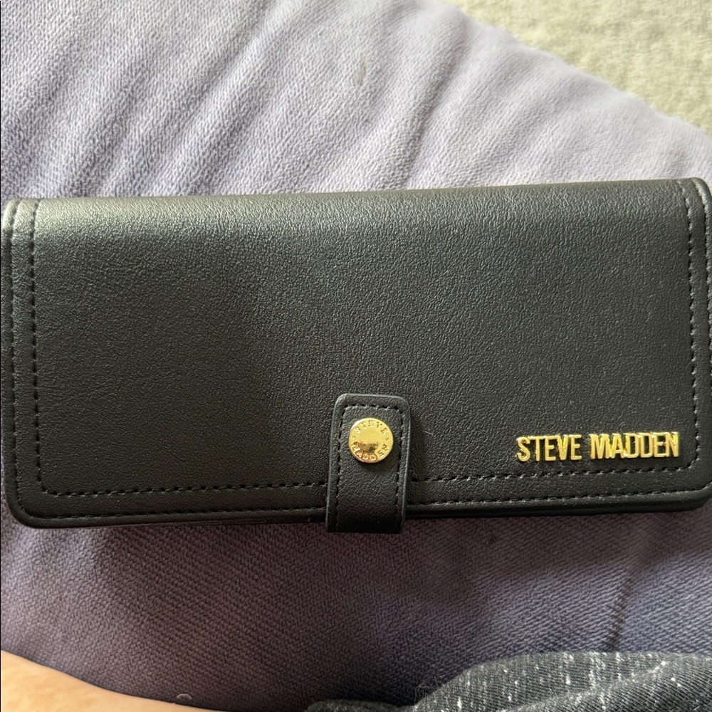 Steve Madden Black Clutch with Gold Logo